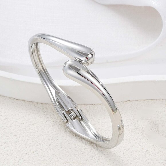 Silver 2 Pcs Bangle Bracelets for Women and Teens Adjustable Chunky Twist Cuff - Picture 6 of 6